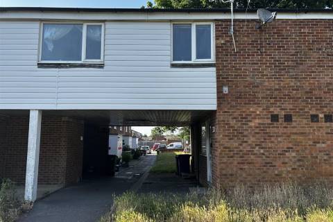 Property for auction in Berkshire
