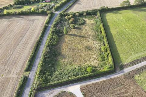 Property for auction in Bedfordshire