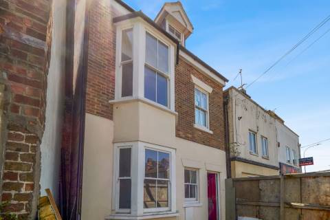 Property for auction in Kent
