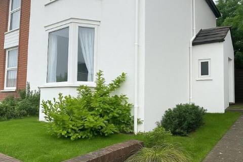 Property for auction in Isle of Wight