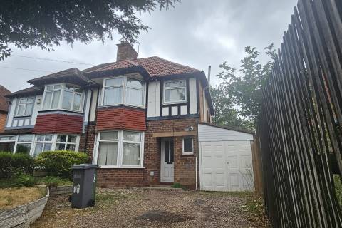 Property for auction in West Midlands