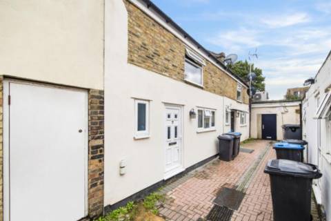 Property for auction in London