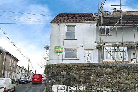 Property for auction in Mid Glamorgan
