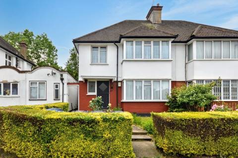 Property for auction in London