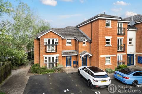 Property for auction in Worcestershire