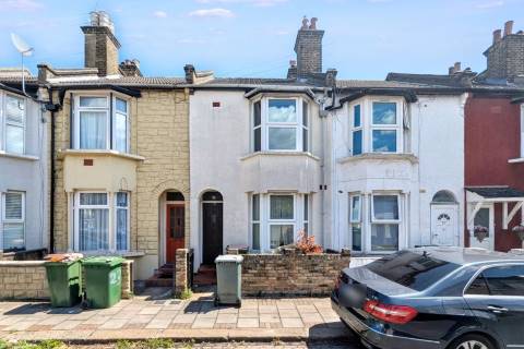 Property for auction in London