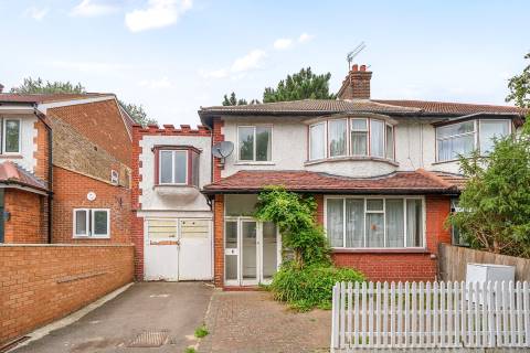 Property for auction in London