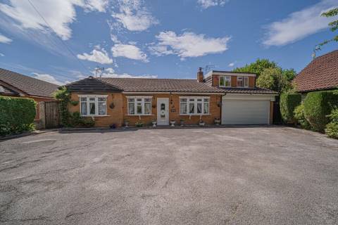 Property for auction in West Midlands