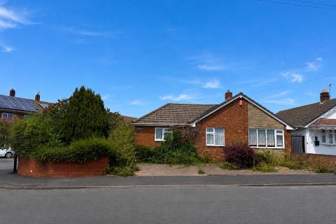 Property for auction in West Midlands