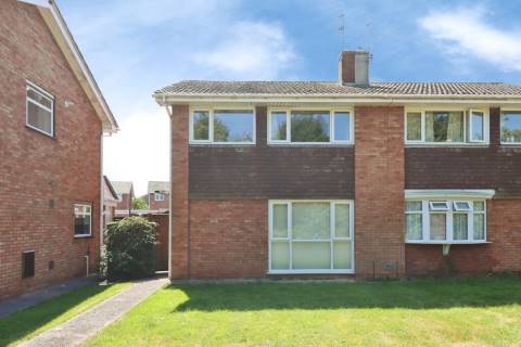 Property for auction in Avon