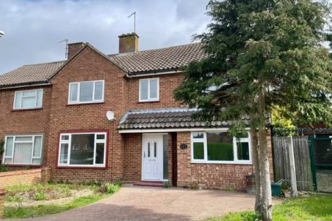 Property for auction in Essex