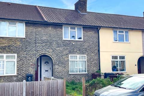 Property for auction in Essex