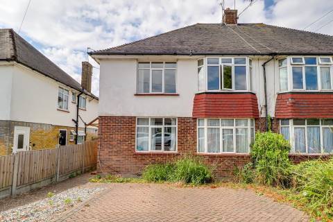 Property for auction in Essex