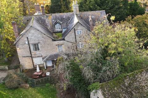 Property for auction in Warwickshire