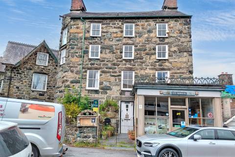 Property for auction in Gwynedd