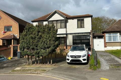 Property for auction in Essex