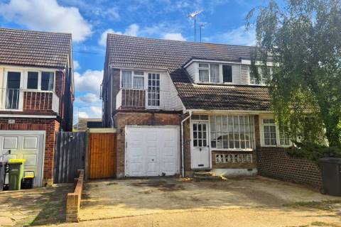 Property for auction in Essex
