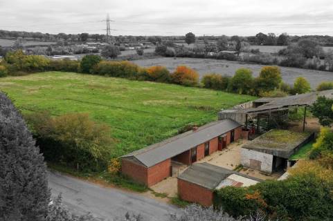 Property for auction in Warwickshire