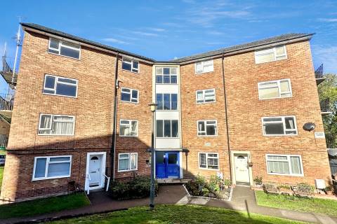Property for auction in Berkshire