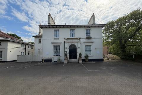 Property for auction in London