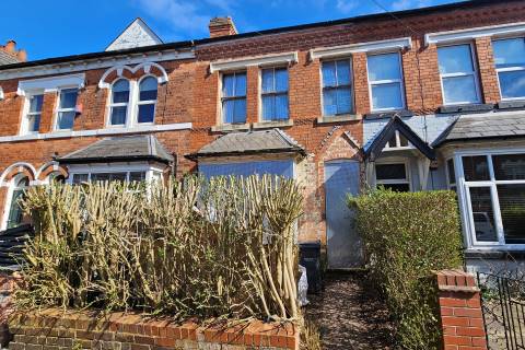 Property for auction in West Midlands