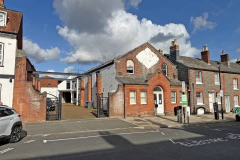 Property for auction in Isle of Wight