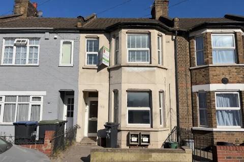Property for auction in London