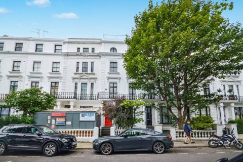 Property for auction in London