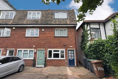 Property for auction in London