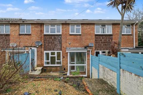 Property for auction in Isle of Wight