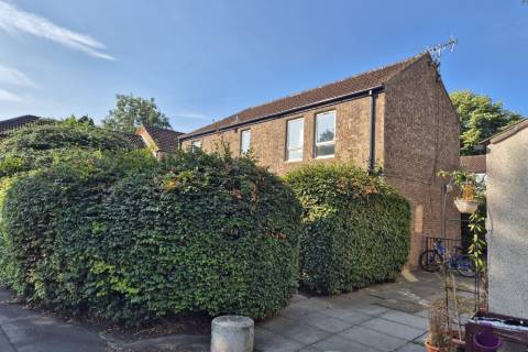 Property for auction in Avon