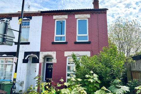 Property for auction in West Midlands
