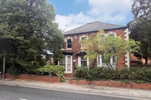 Property for auction in North Lincolnshire