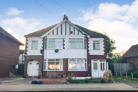 Property for auction in Essex