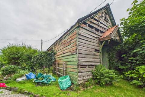 Property for auction in Devon