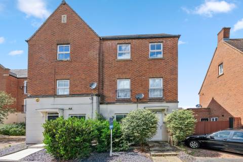 Property for auction in Buckinghamshire