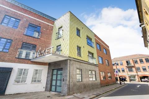 Property for auction in Middlesex