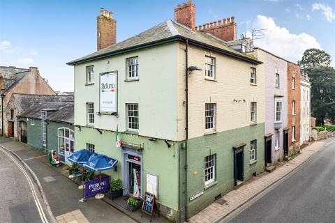 Property for auction in Devon