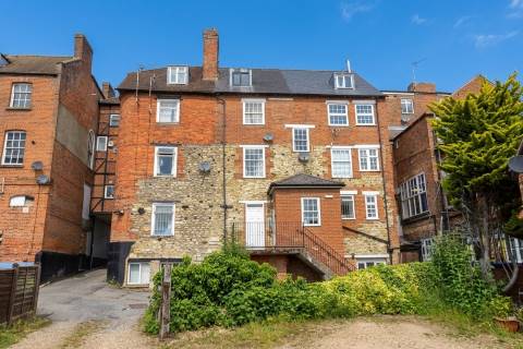 Property for auction in Buckinghamshire