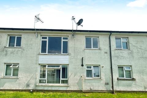 Property for auction in Mid Glamorgan