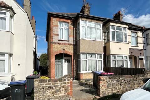 Property for auction in Essex