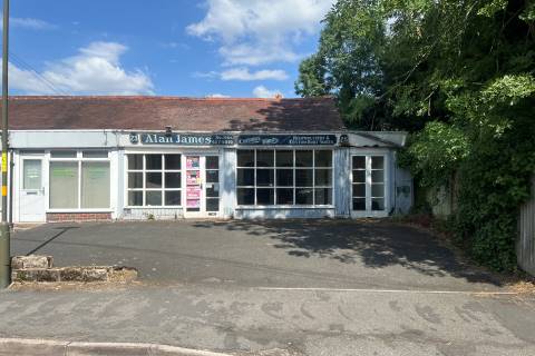 Property for auction in West Midlands