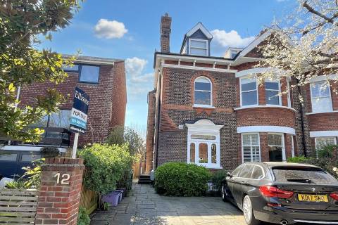 Property for auction in London