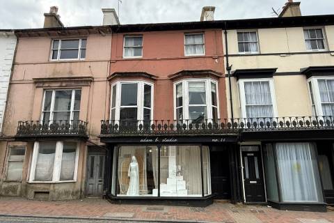 Property for auction in Kent