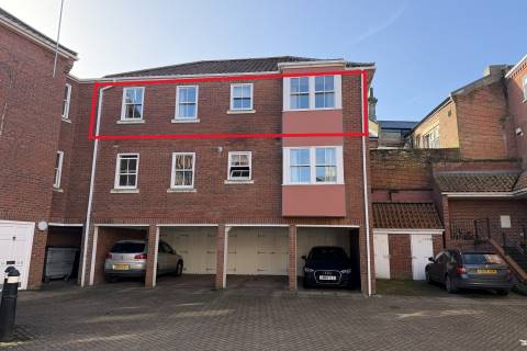 Property for auction in Norfolk