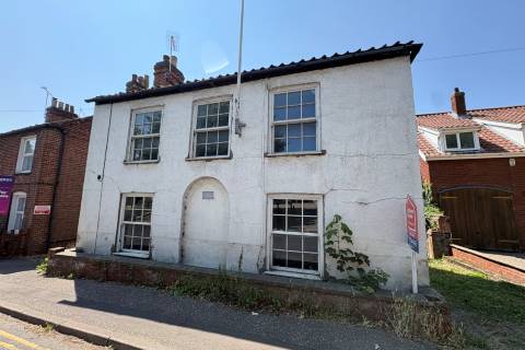 Property for auction in Norfolk