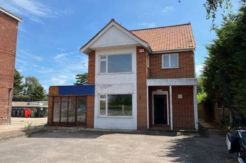 Property for auction in Essex