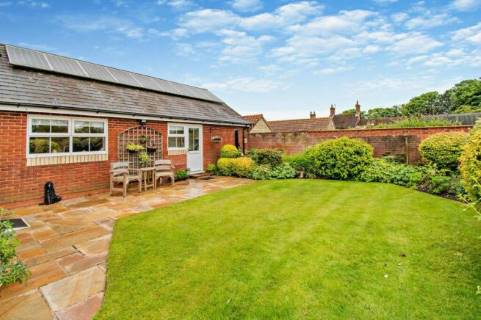 Property for auction in Leicestershire
