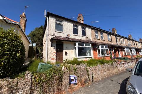 Property for auction in Isle of Wight