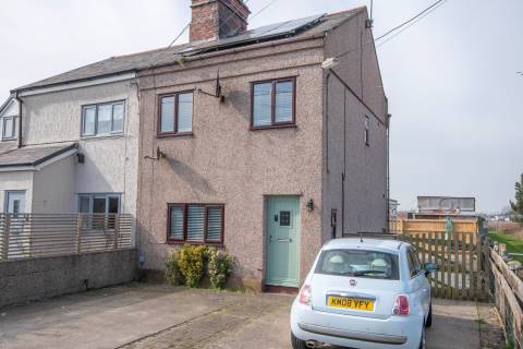 Property for auction in Clwyd